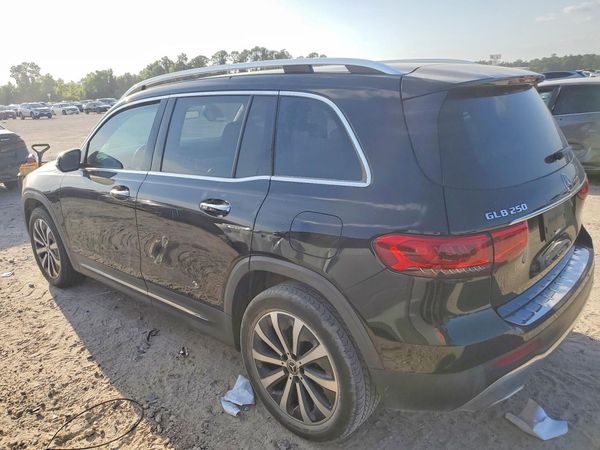 2020 MERCEDES-BENZ GLB GLB250