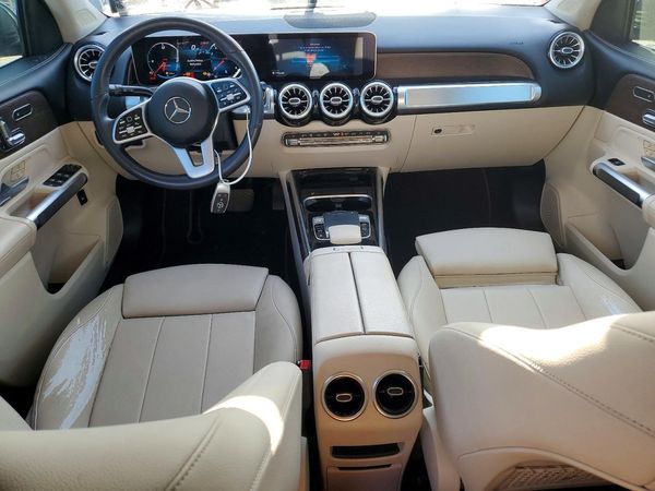 2020 MERCEDES-BENZ GLB GLB250