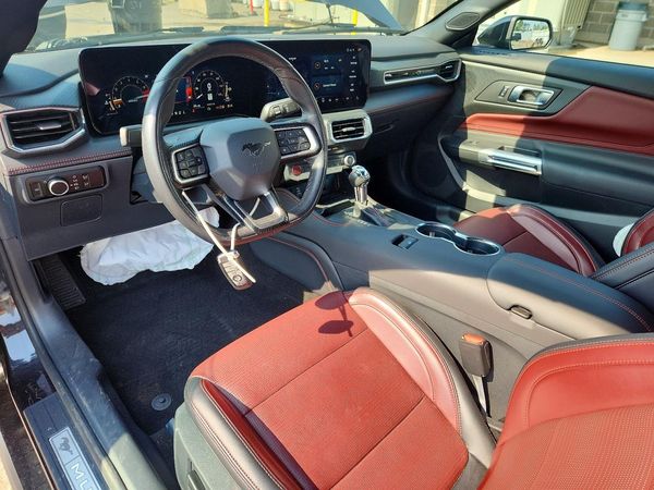 2024 FORD MUSTANG