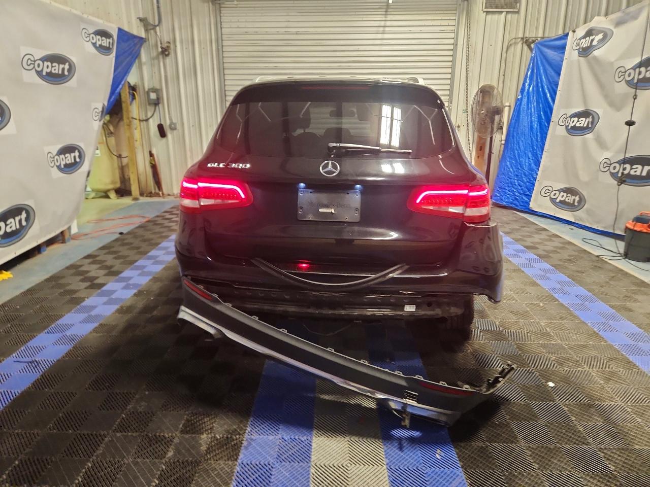 2016 MERCEDES-BENZ GLC GLC300