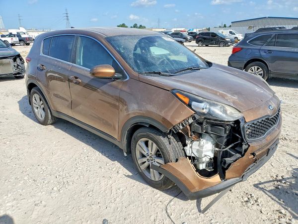 2017 KIA SPORTAGE LX
