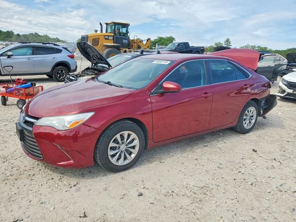 2016 TOYOTA CAMRY