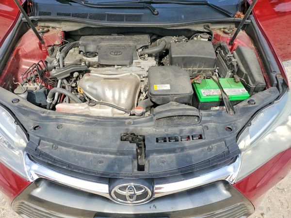 2016 TOYOTA CAMRY