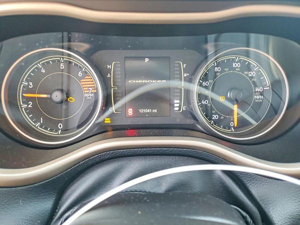 2016 JEEP CHEROKEE LATITUDE 4X4