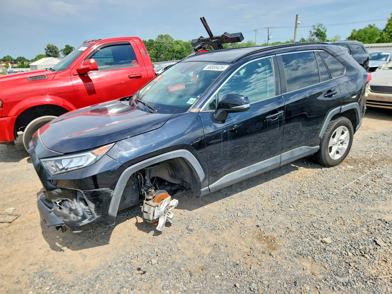 2021 TOYOTA RAV4 XLE