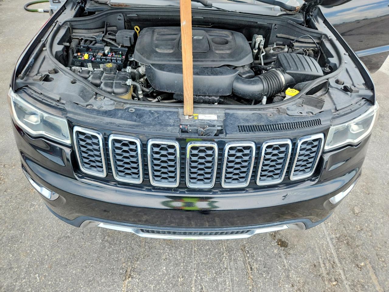 2017 JEEP GRAND CHEROKEE LIMITED 4X4