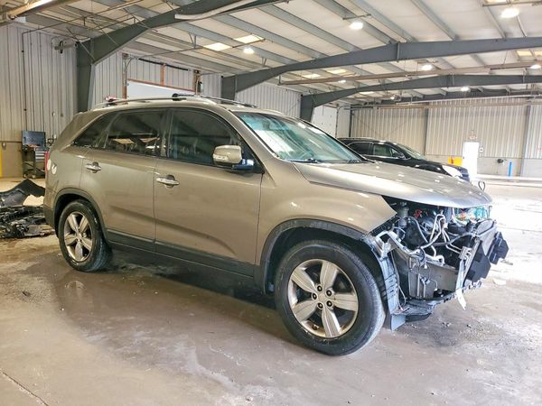 2013 KIA SORENTO EX