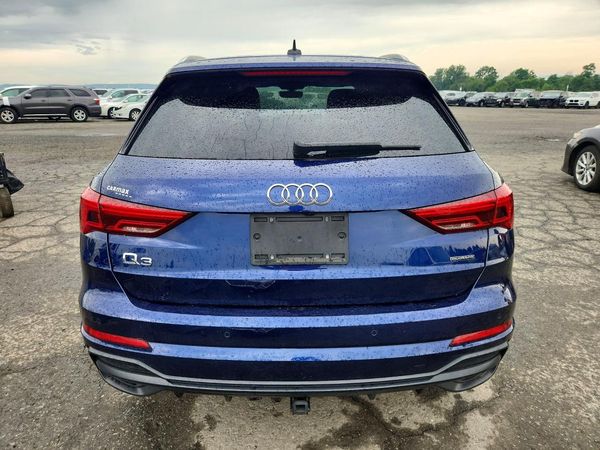 2022 AUDI Q3