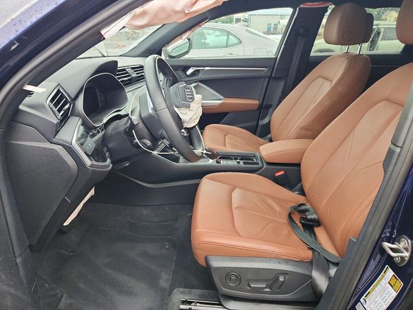 2022 AUDI Q3
