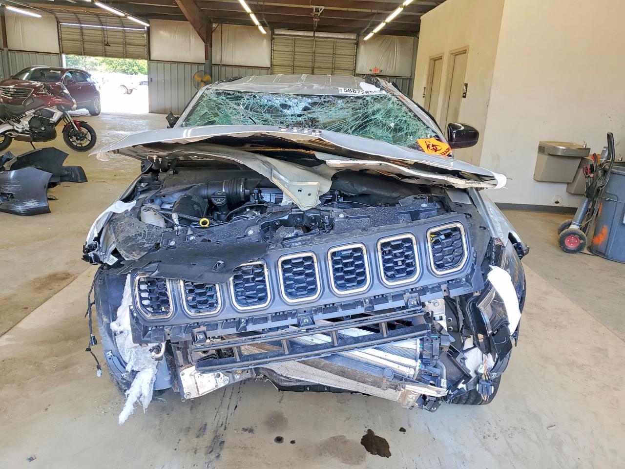 2025 JEEP COMPASS North, Latitude