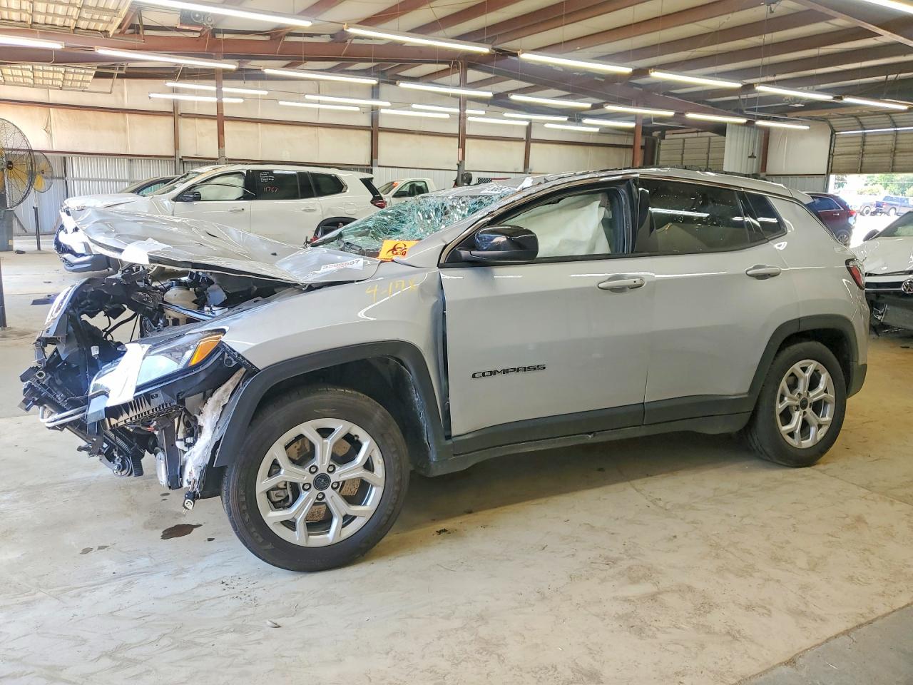 2025 JEEP COMPASS North, Latitude