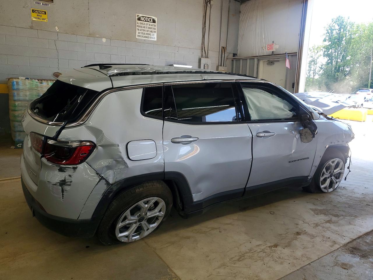 2025 JEEP COMPASS North, Latitude