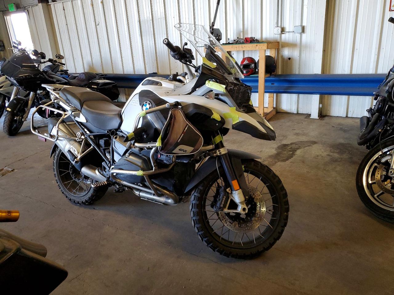 2016 BMW R1200 Adventure