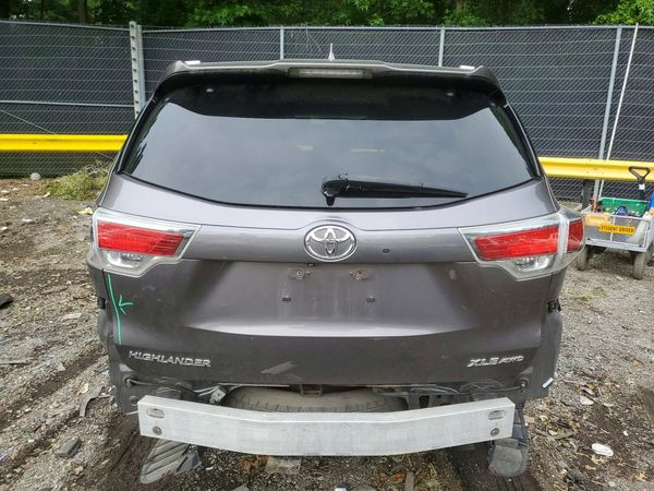 2015 TOYOTA HIGHLANDER Base/Hybrid