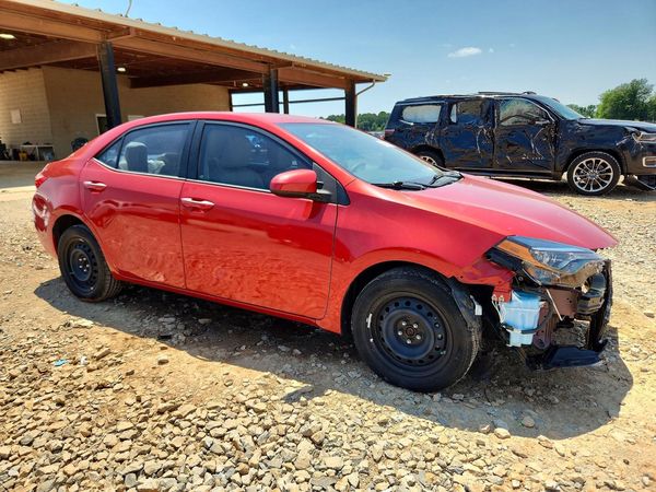 2017 TOYOTA COROLLA