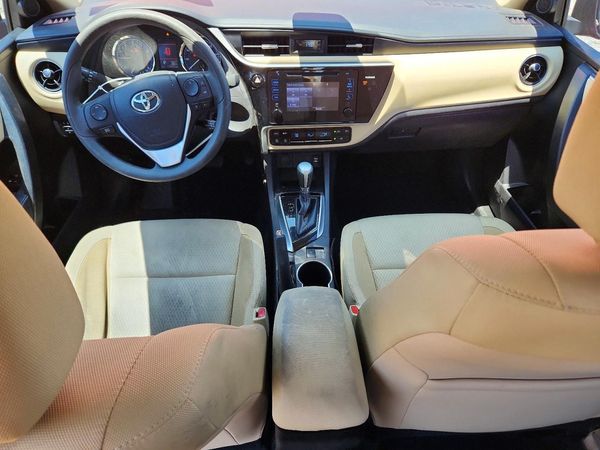 2017 TOYOTA COROLLA