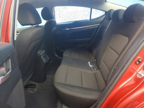 2019 HYUNDAI ELANTRA