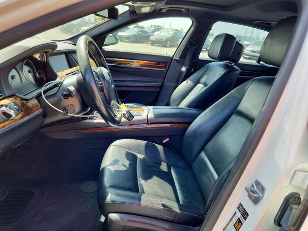2013 BMW 740