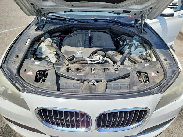 2013 BMW 740