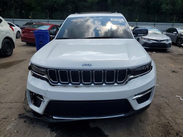 2022 JEEP GRAND CHEROKEE