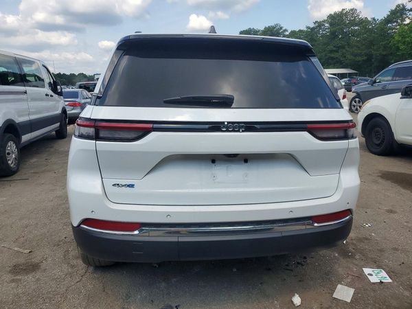 2022 JEEP GRAND CHEROKEE