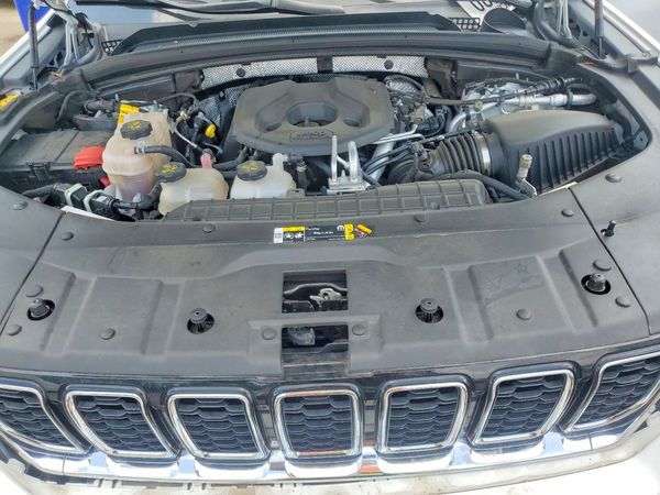 2022 JEEP GRAND CHEROKEE