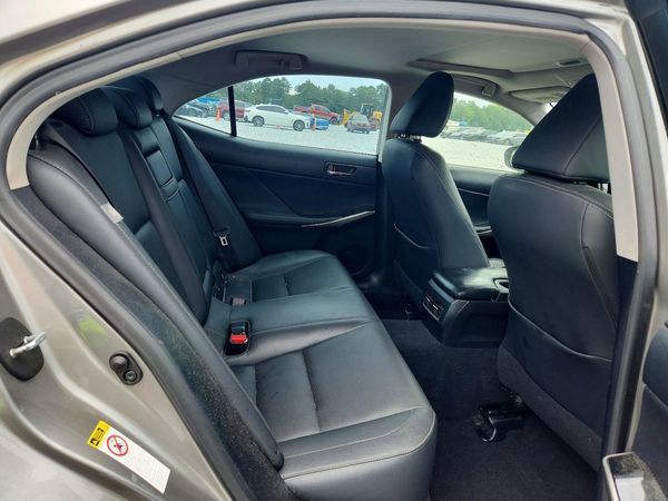 2015 LEXUS IS 250
