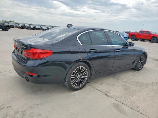 2018 BMW 530