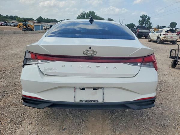 2023 HYUNDAI ELANTRA SEL w/Convenience Pkg