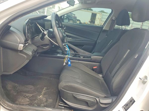 2023 HYUNDAI ELANTRA SEL w/Convenience Pkg