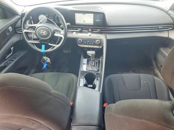 2023 HYUNDAI ELANTRA SEL w/Convenience Pkg