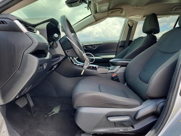 2024 TOYOTA RAV4 LE