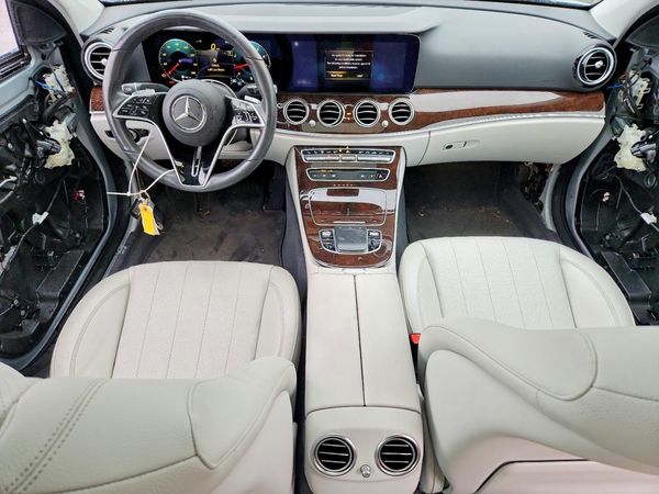 2021 MERCEDES-BENZ E