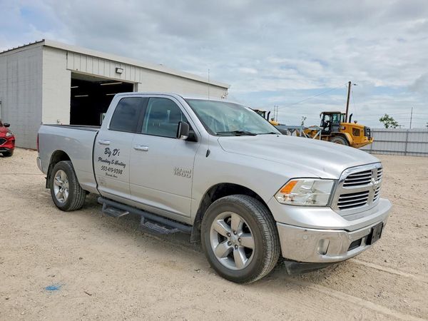 2018 RAM 1500 SLT