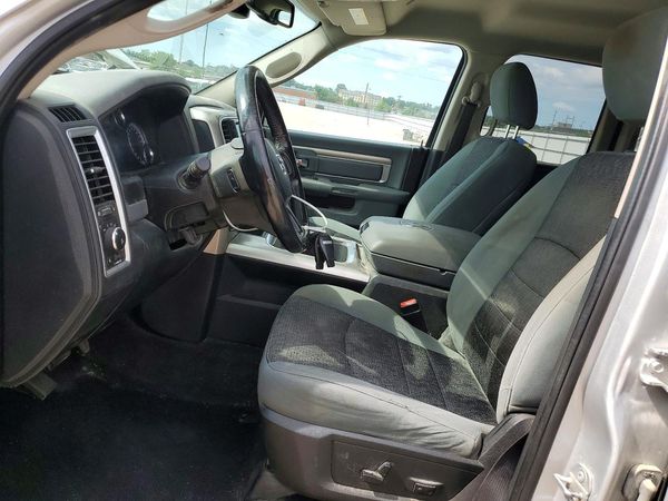 2018 RAM 1500 SLT