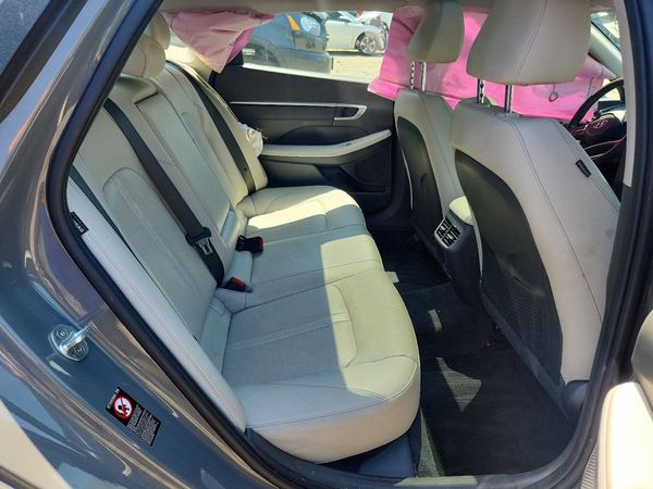 2022 HYUNDAI SONATA Limited