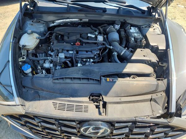 2022 HYUNDAI SONATA Limited