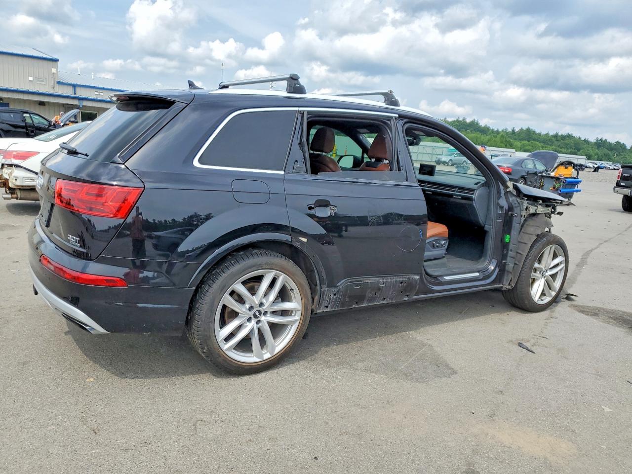 2018 AUDI Q7 quattro Prestige