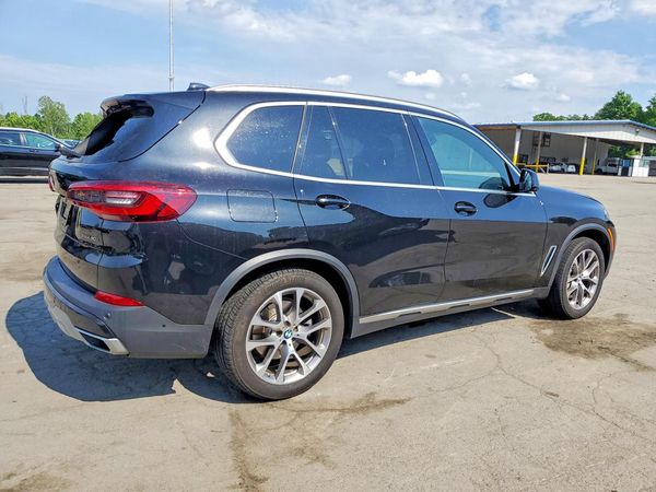2022 BMW X5