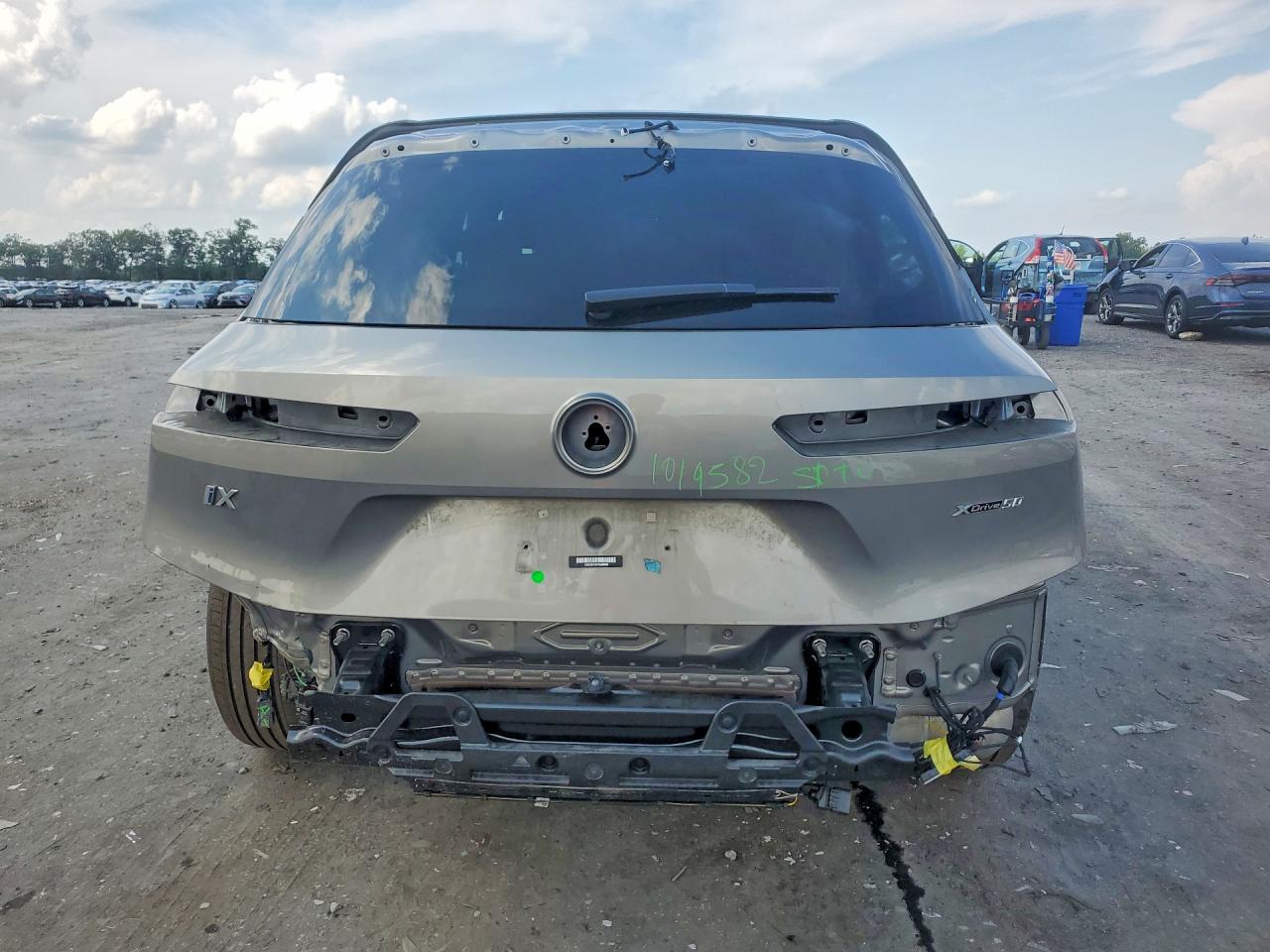 2023 BMW IX xDrive50i