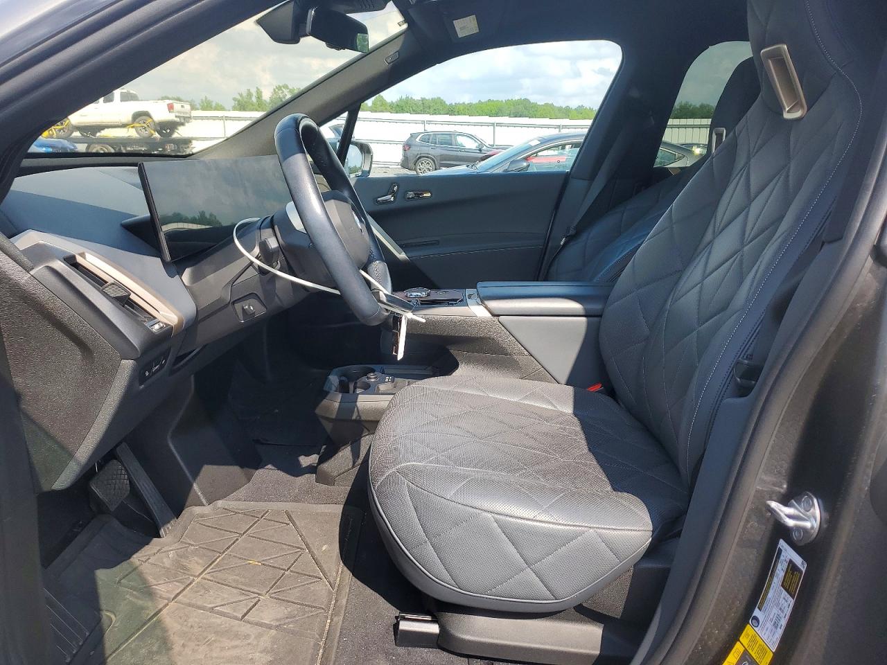 2023 BMW IX xDrive50i