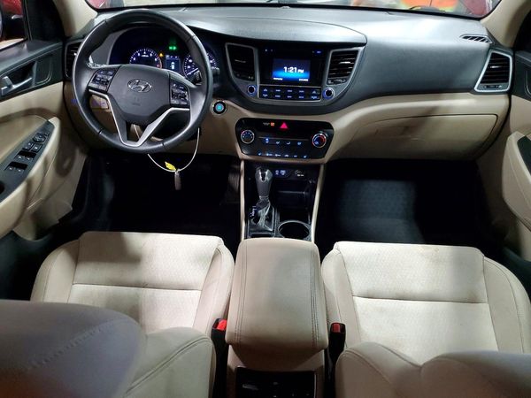 2017 HYUNDAI TUCSON