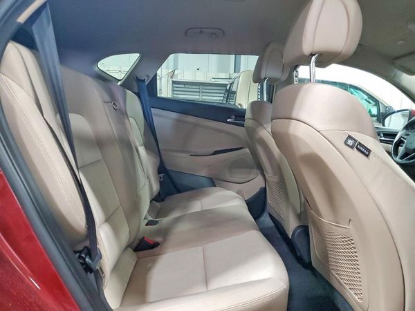 2017 HYUNDAI TUCSON