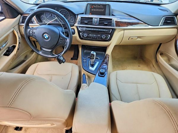 2016 BMW 320 SA