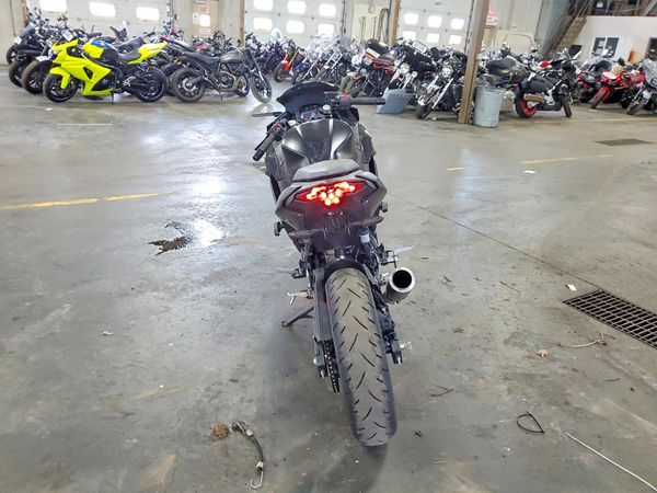 2026 KAWASAKI EX500