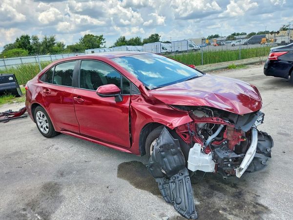 2022 TOYOTA COROLLA