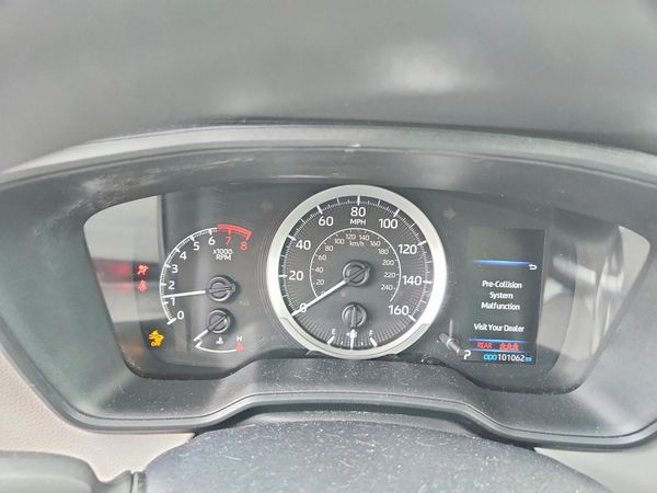 2022 TOYOTA COROLLA