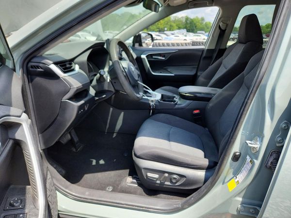 2020 TOYOTA RAV4