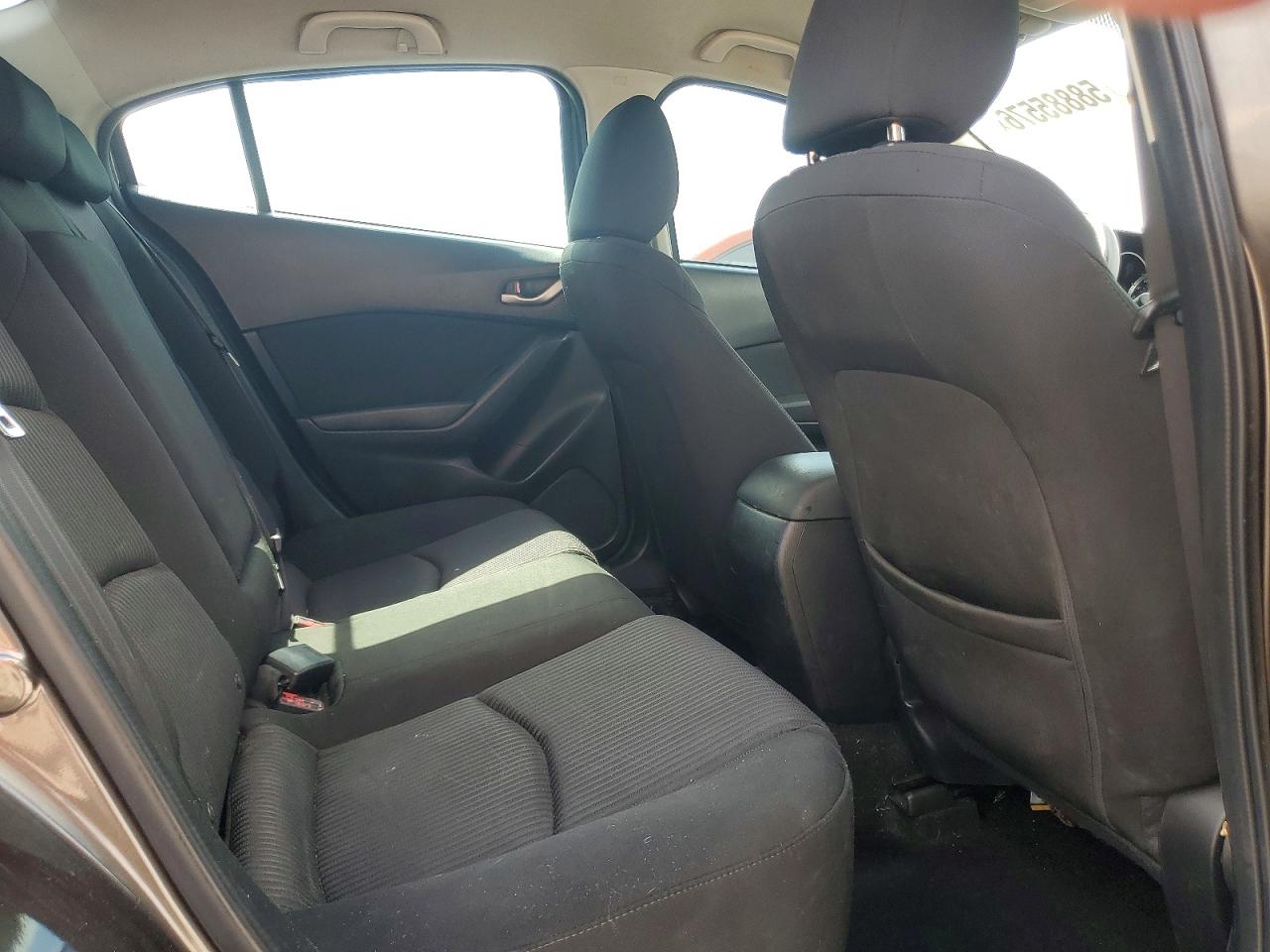 2016 MAZDA 3 Sport/GX
