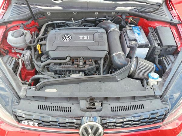2018 VOLKSWAGEN GTI